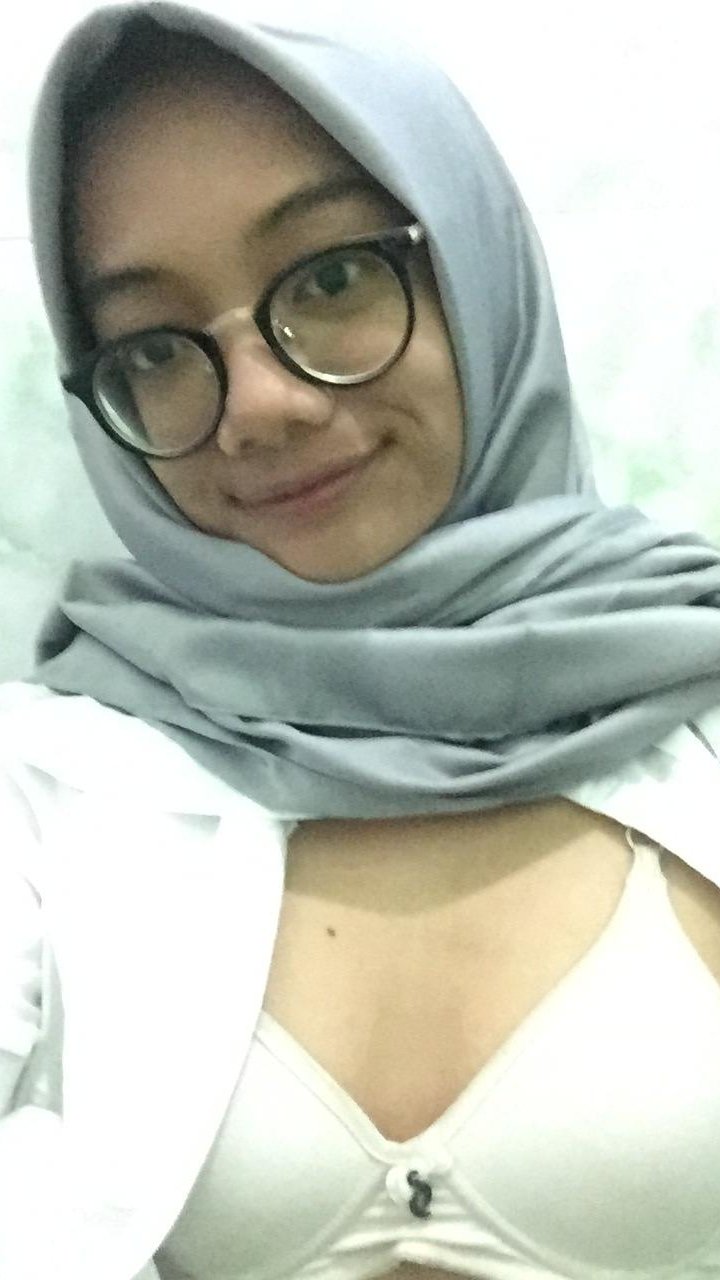 Anak Viral Sma 2026 Terbaru Abg Indo Bu Dokter Ukhti Solehah Wiwik Rekan Sejawat Jadi Pusat Perhatian Global Trending Top 10 New
